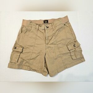 Lee Khaki Shorts - Tan